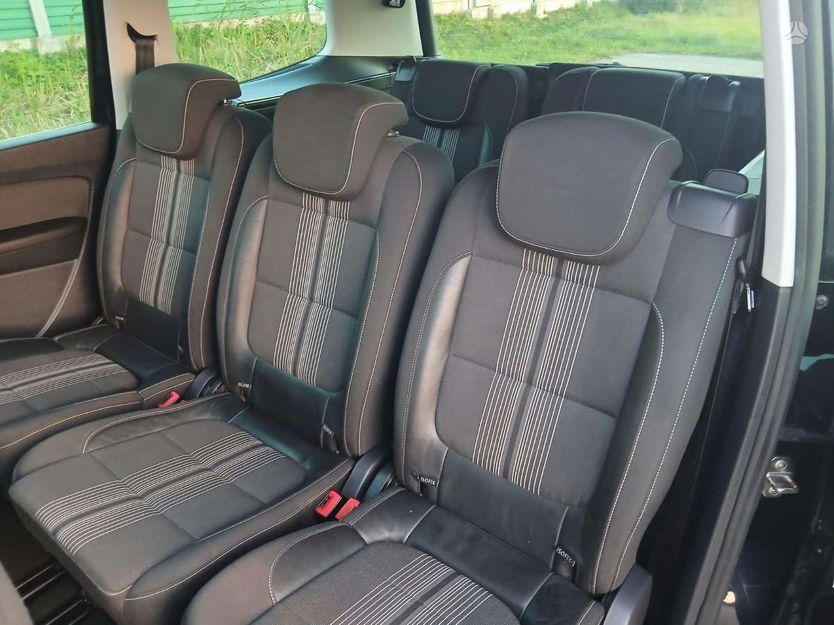 Volkswagen Sharan - 8