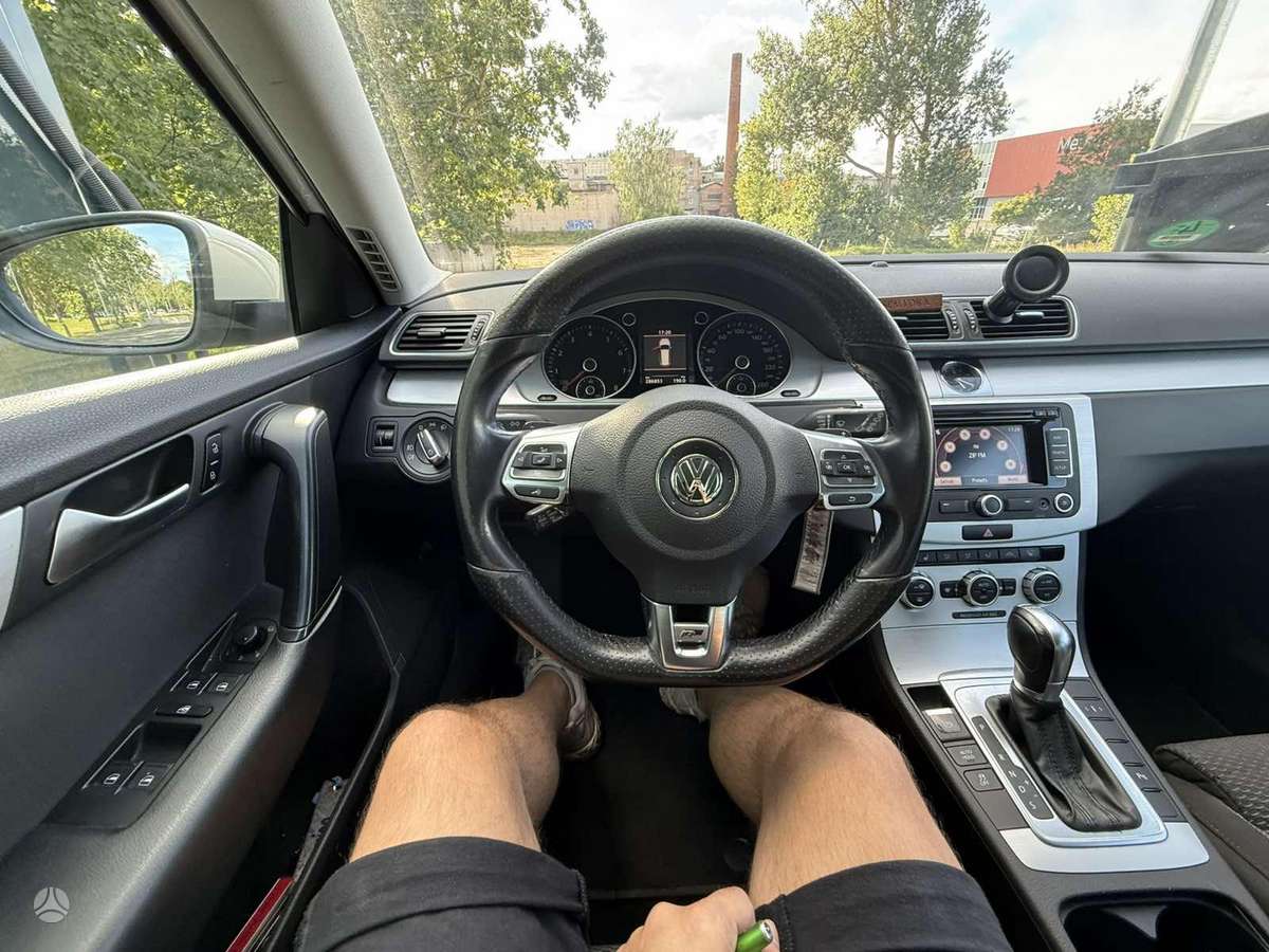 Volkswagen Passat, 2.0 l., Универсал