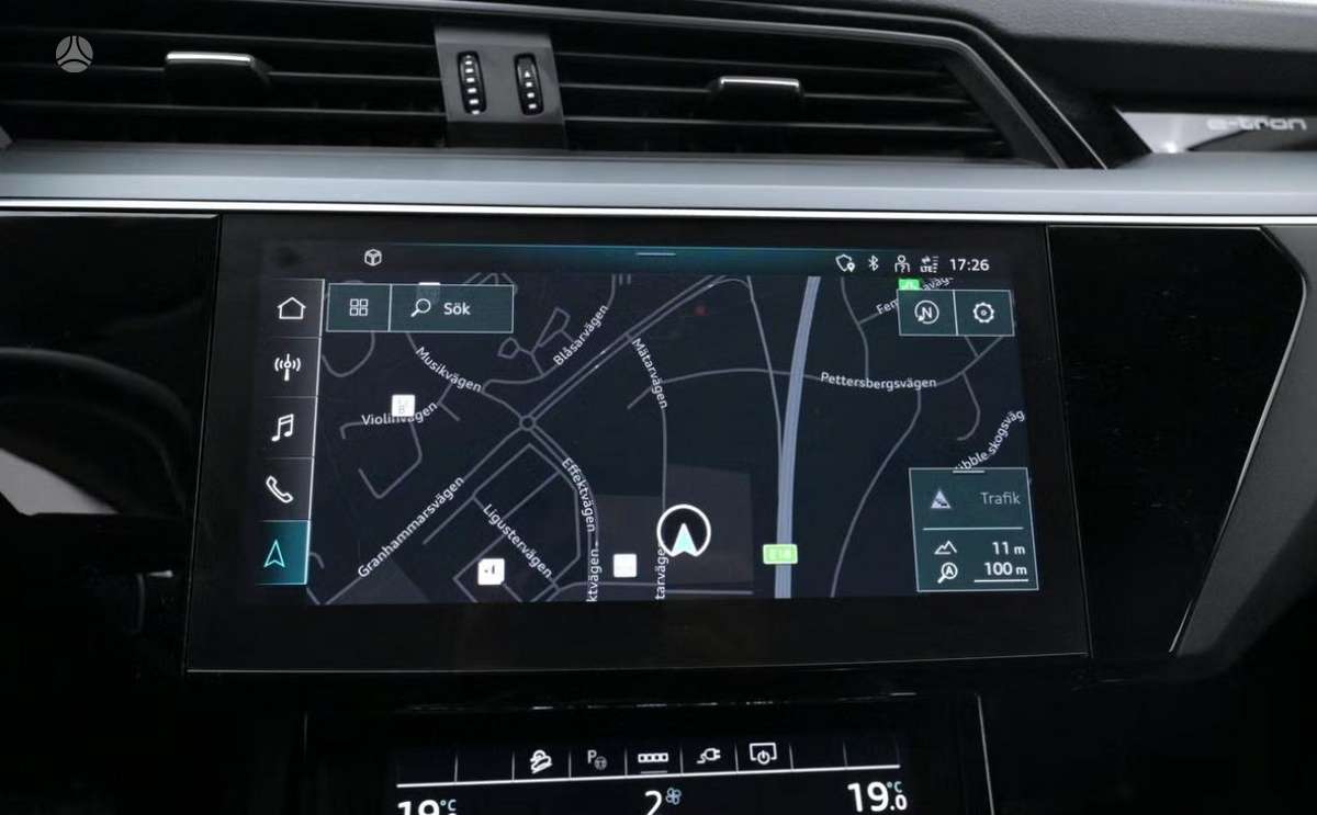 Audi Q8 e-tron, 95 кВт·ч, Универсал