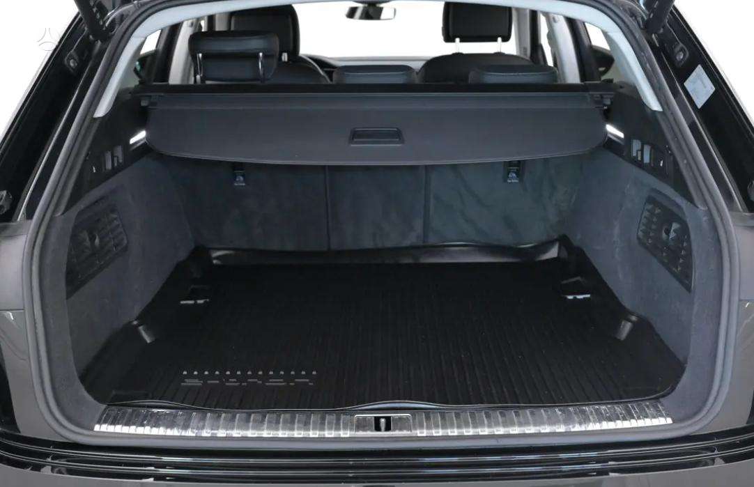 Audi Q8 e-tron, 95 kWh, universalas