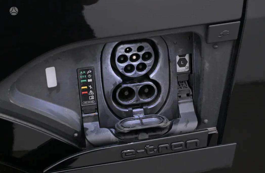 Audi Q8 e-tron, 95 kWh, universalas