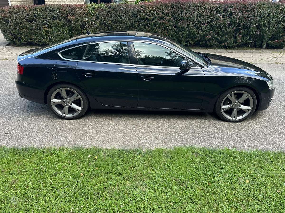 Audi A5 Sportback, 3.0 l., Седан
