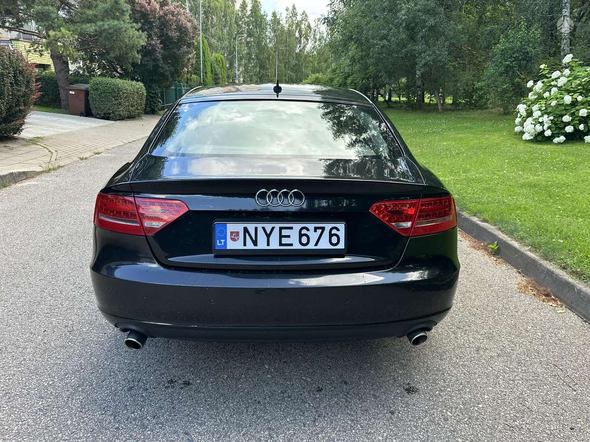Audi A5 Sportback, 3.0 l., Седан