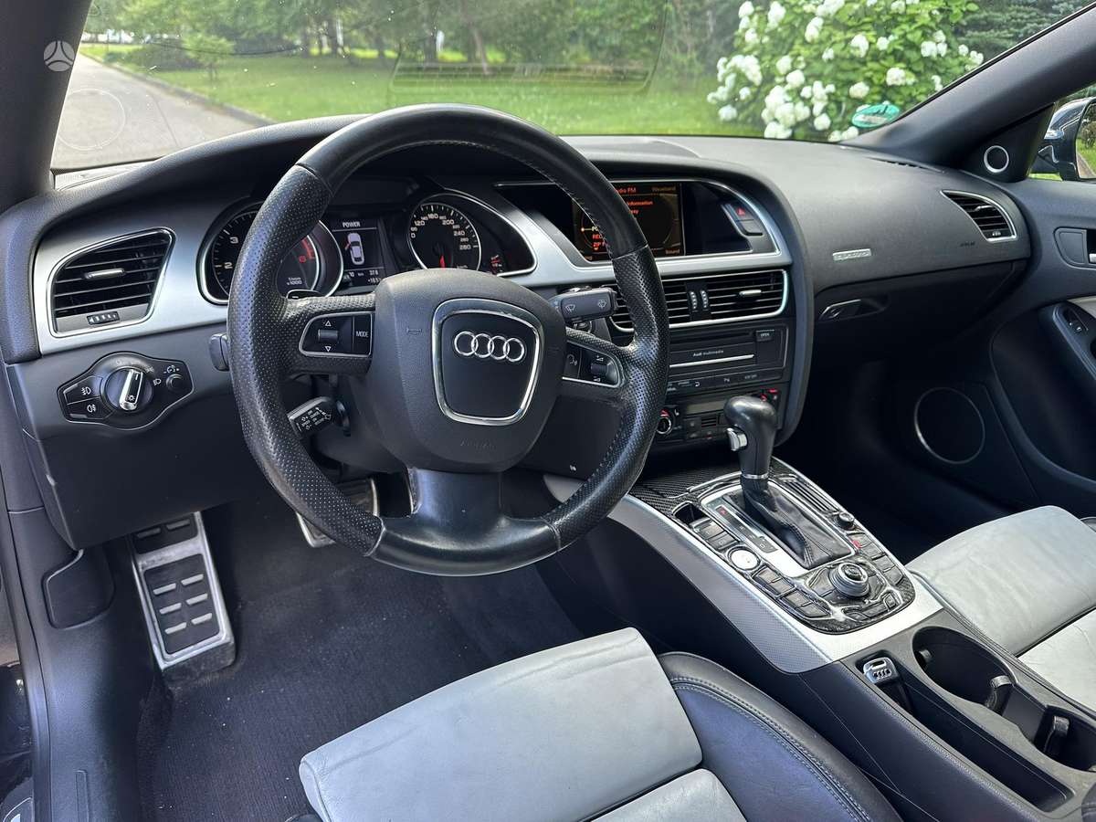 Audi A5 Sportback, 3.0 l., Седан