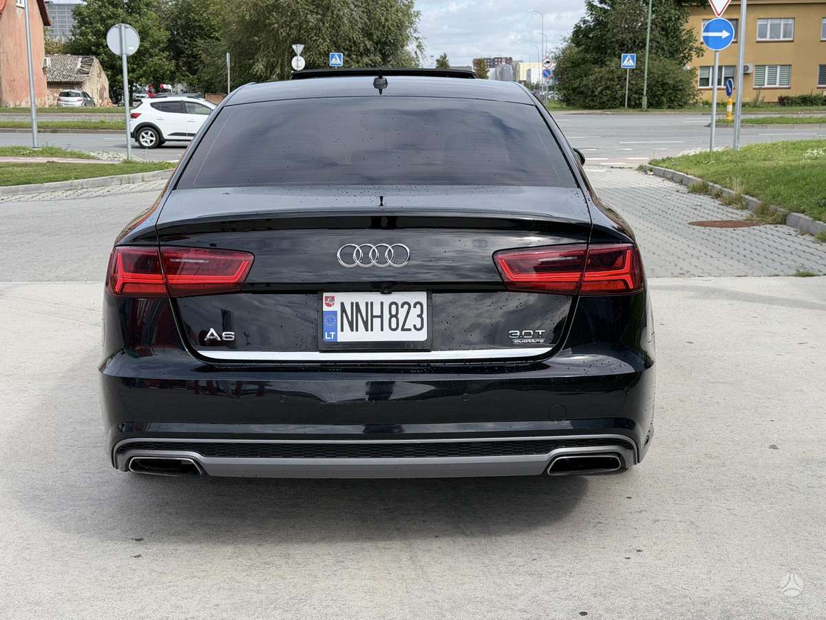 Audi A6, 3.0 l., Седан