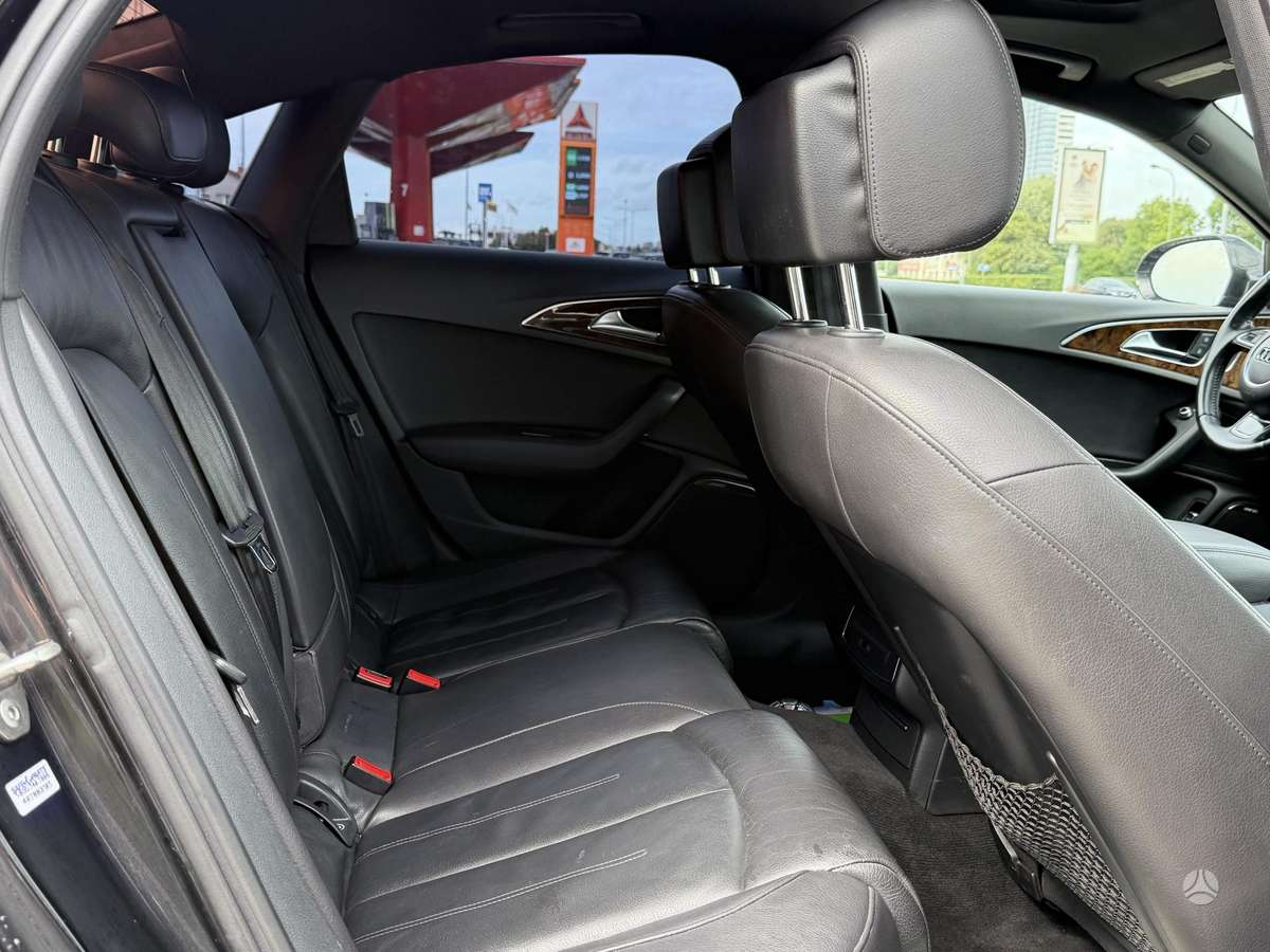Audi A6, 3.0 l., Седан