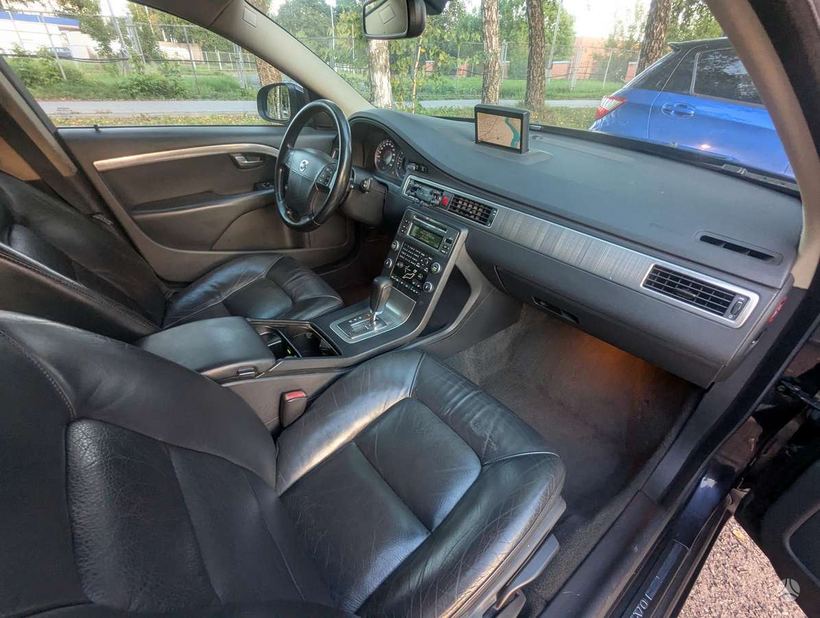 Volvo V70 - 10