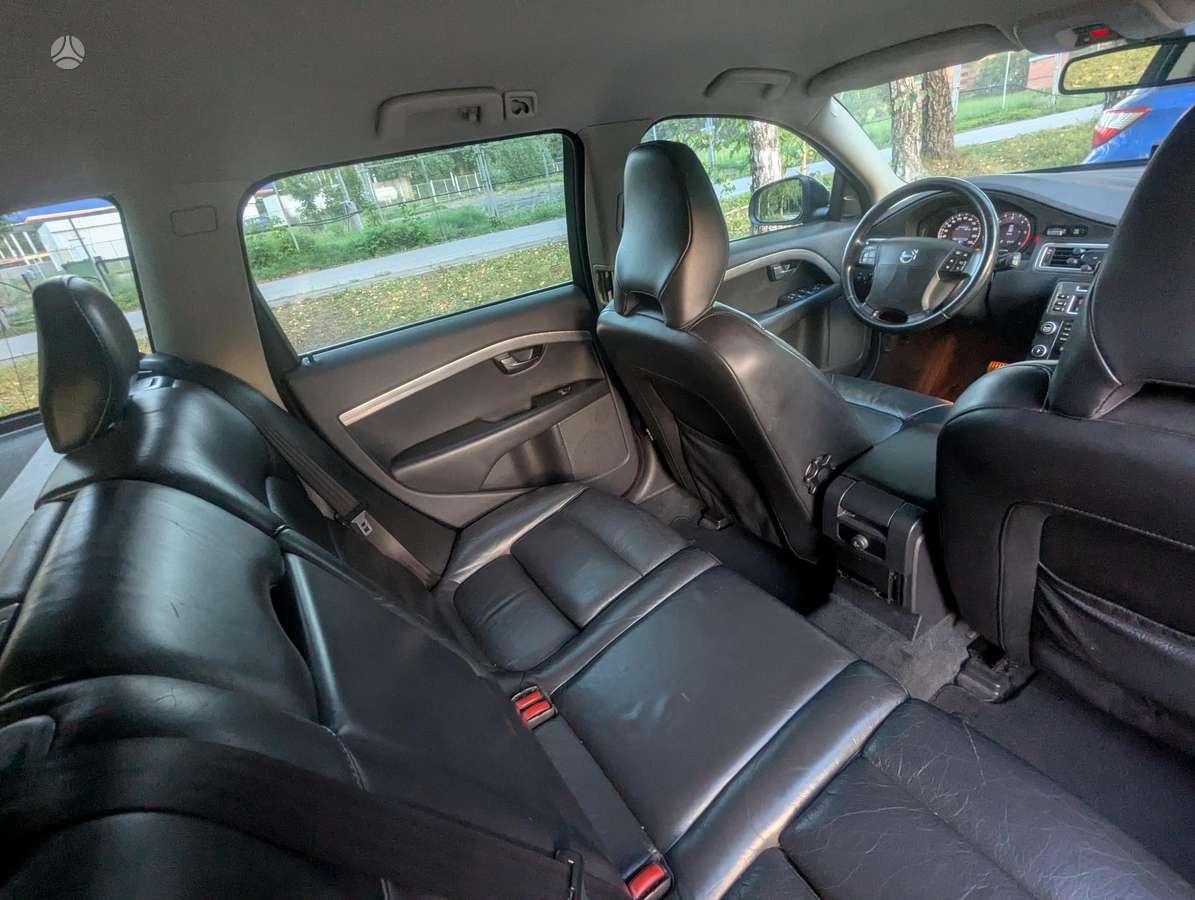 Volvo V70, 2.4 l., wagon