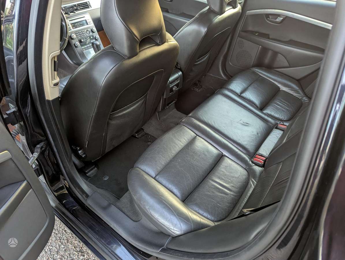Volvo V70 - 12