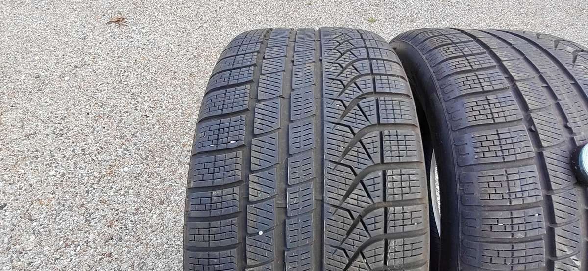 Pirelli P Zero Winter, зимние 275/40 R19