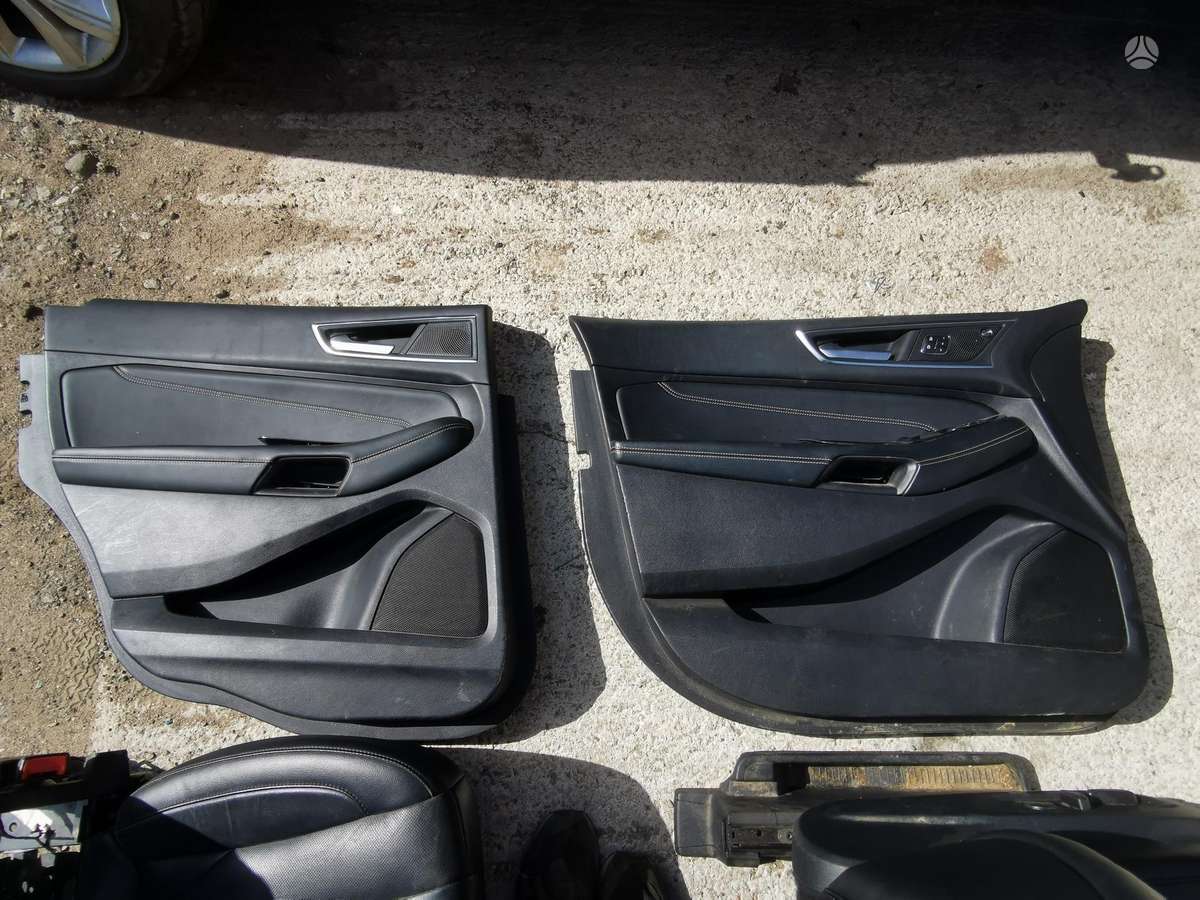 Ford Edge durų apmušalai, sėdynės