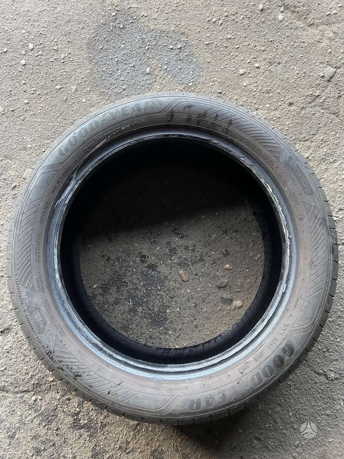 Goodyear EfficientGrip Performance, summer 215/50 R17
