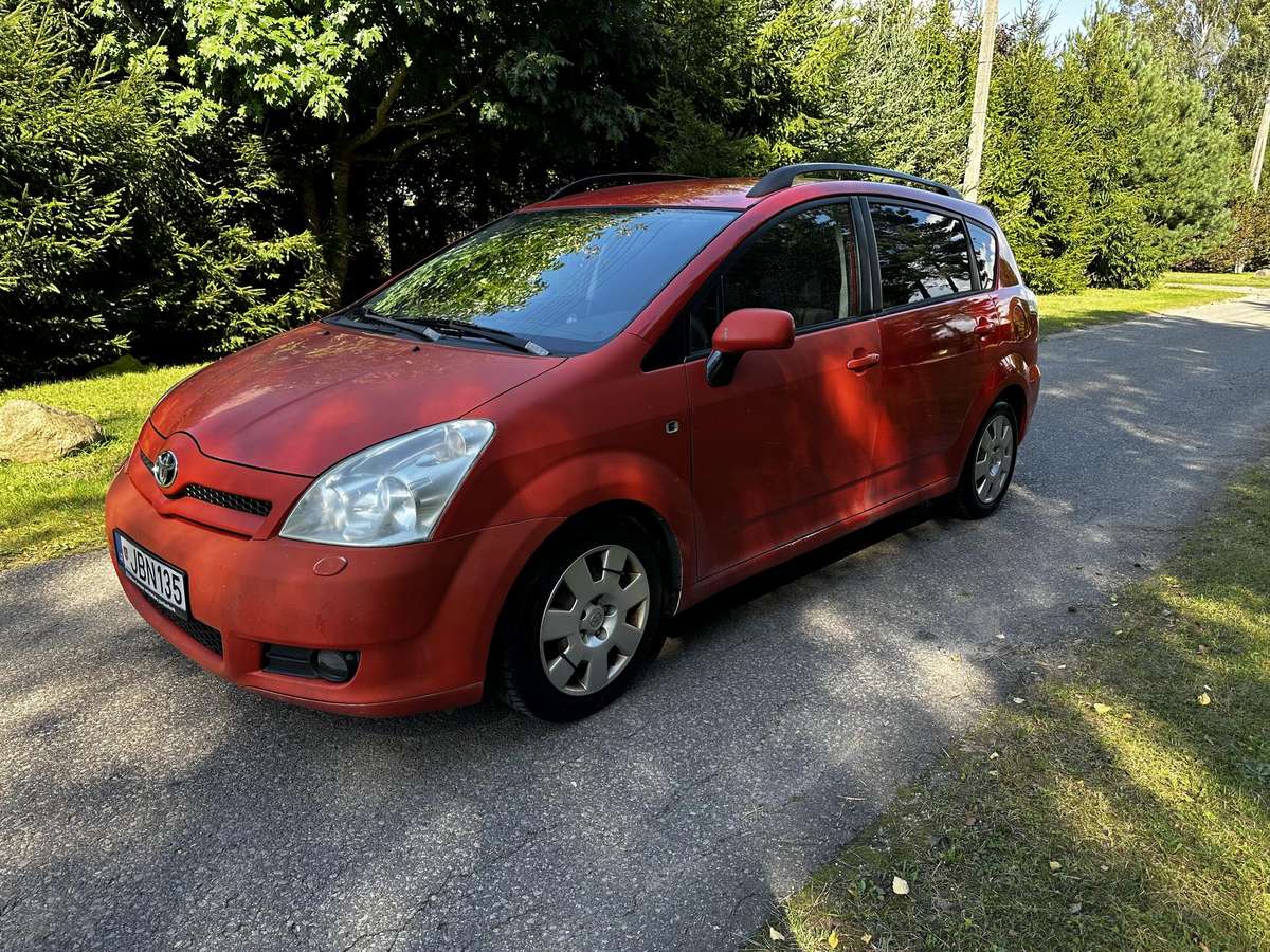 Toyota Corolla Verso - 1