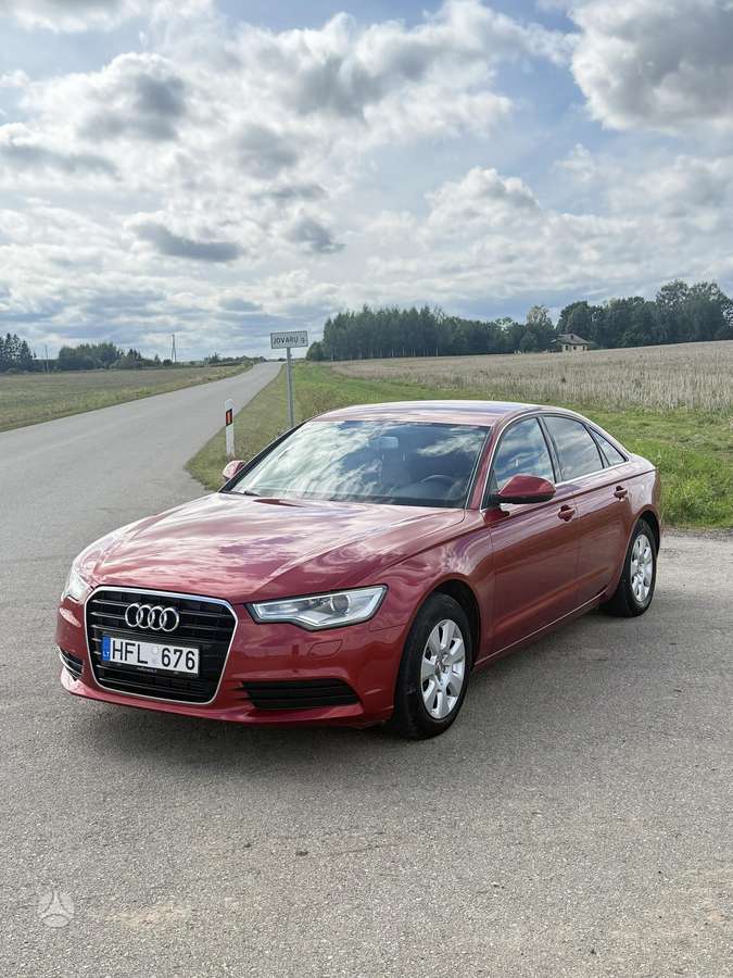 Audi A6, 2.0 l., Седан