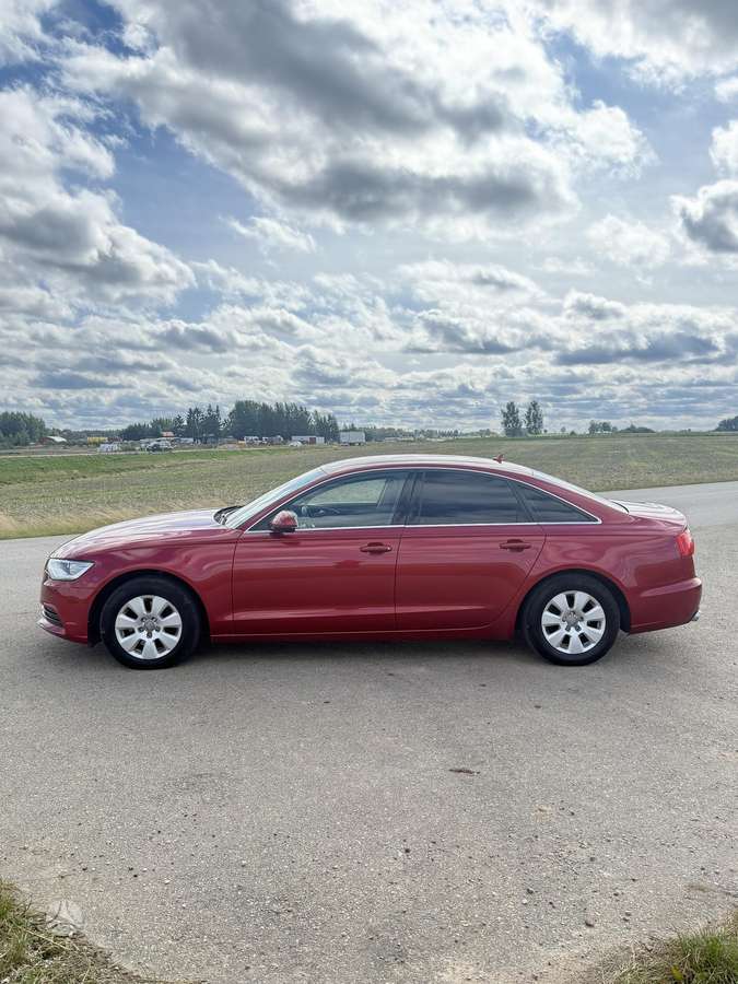 Audi A6, 2.0 l., Седан