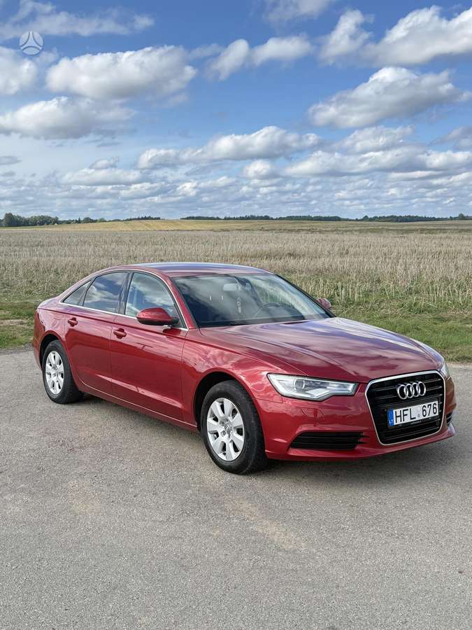 Audi A6, 2.0 l., Седан