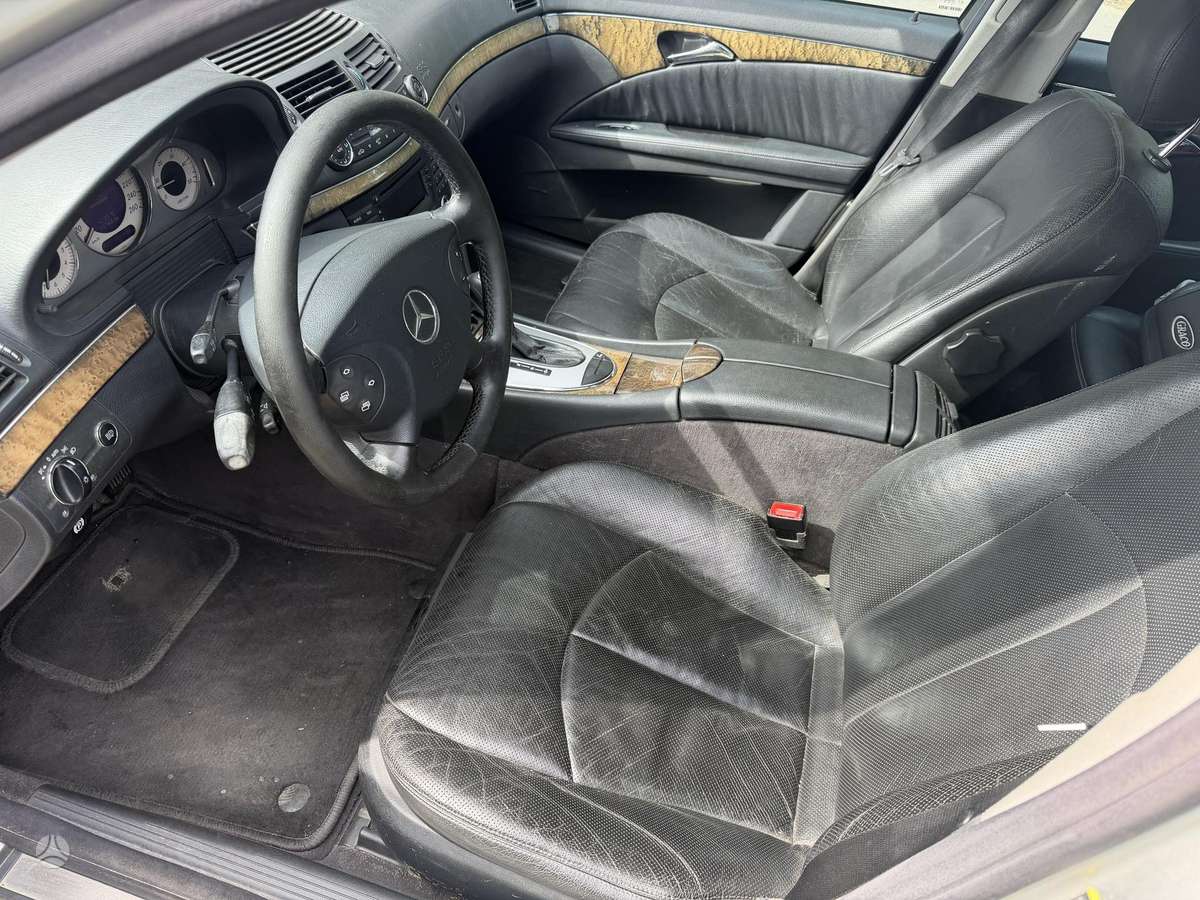 Mercedes-Benz E320, 3.2 l., Универсал