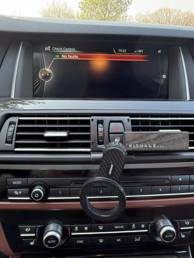 BMW 520, 2.0 l., universalas