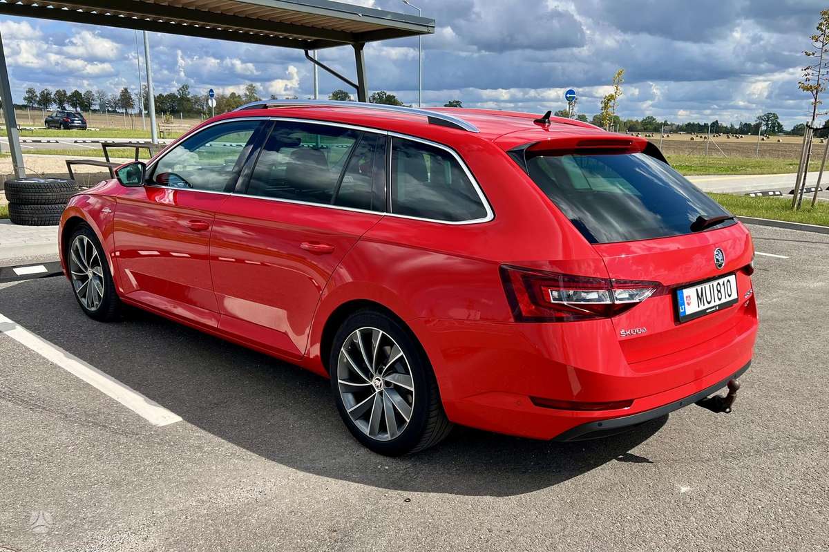 Skoda Superb, 2.0 l., Универсал