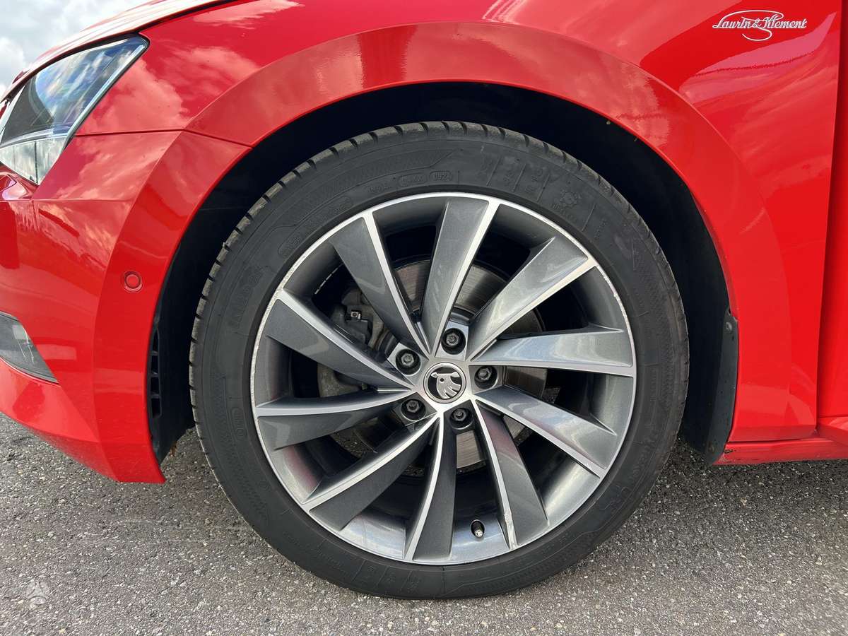 Skoda Superb, 2.0 l., Универсал