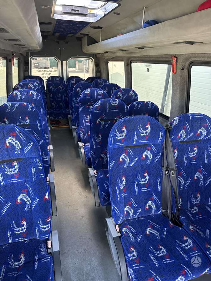 Volkswagen Crafter, passenger minibus