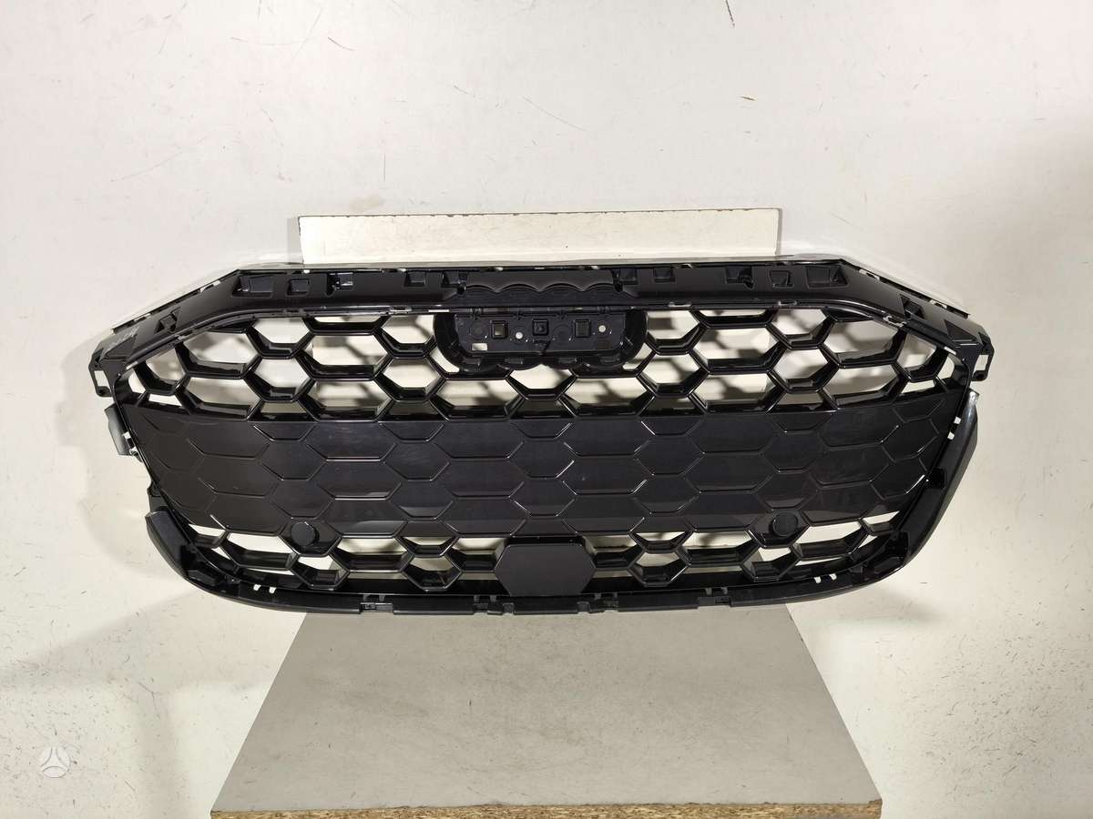 Audi A3, 8Y0853651AE, front grill