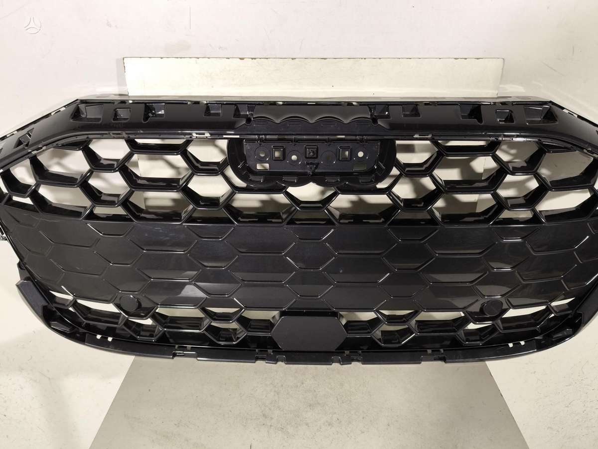 Audi A3, 8Y0853651AE, front grill