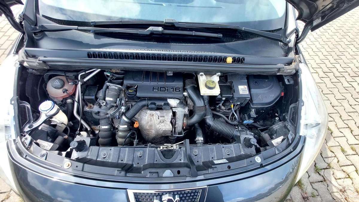Peugeot 3008 - 5