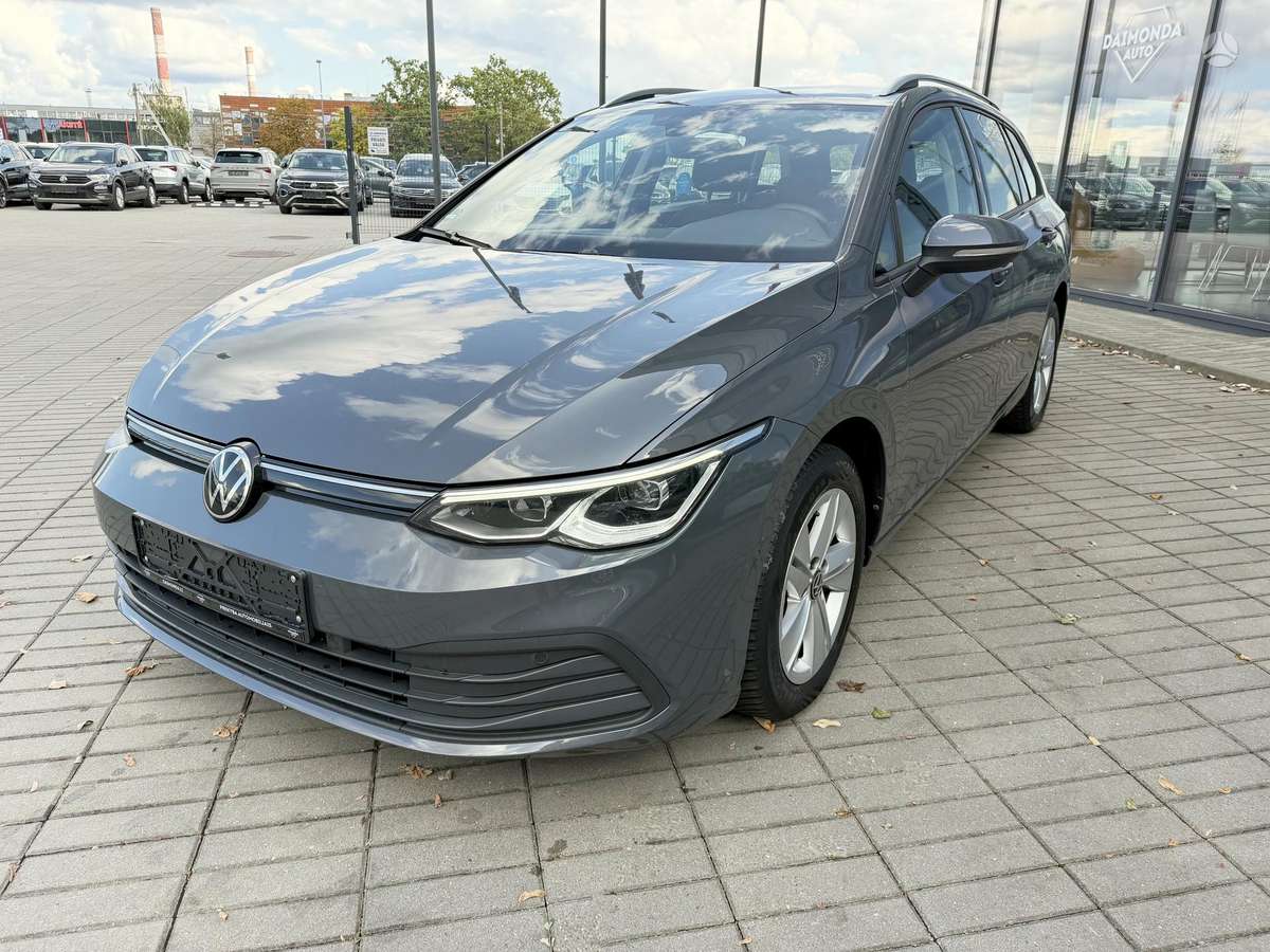 Volkswagen Golf - 1