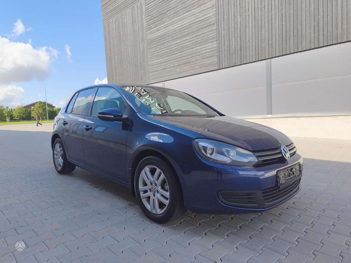 Volkswagen Golf - 3