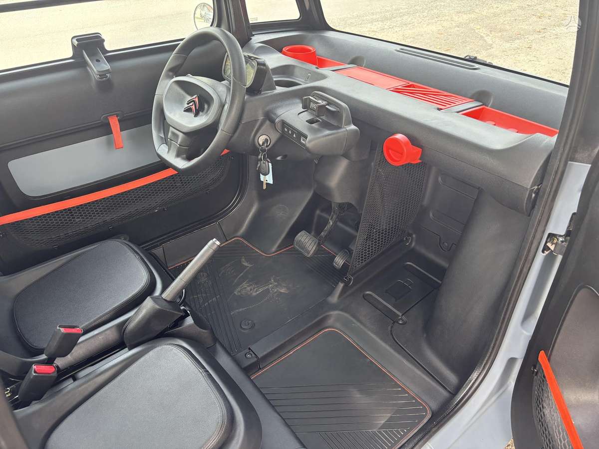 Citroen Ami, Хэтчбек