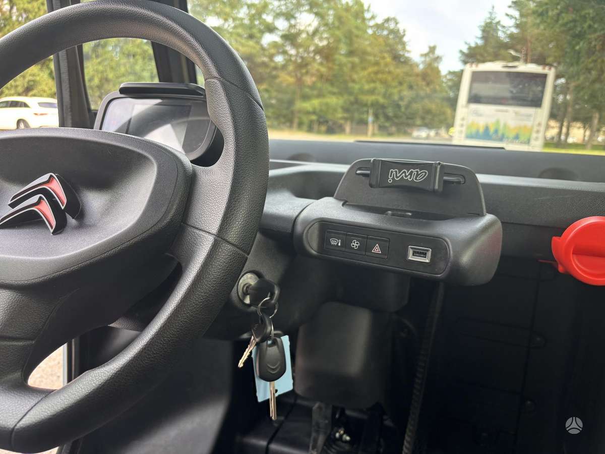 Citroen Ami, Хэтчбек