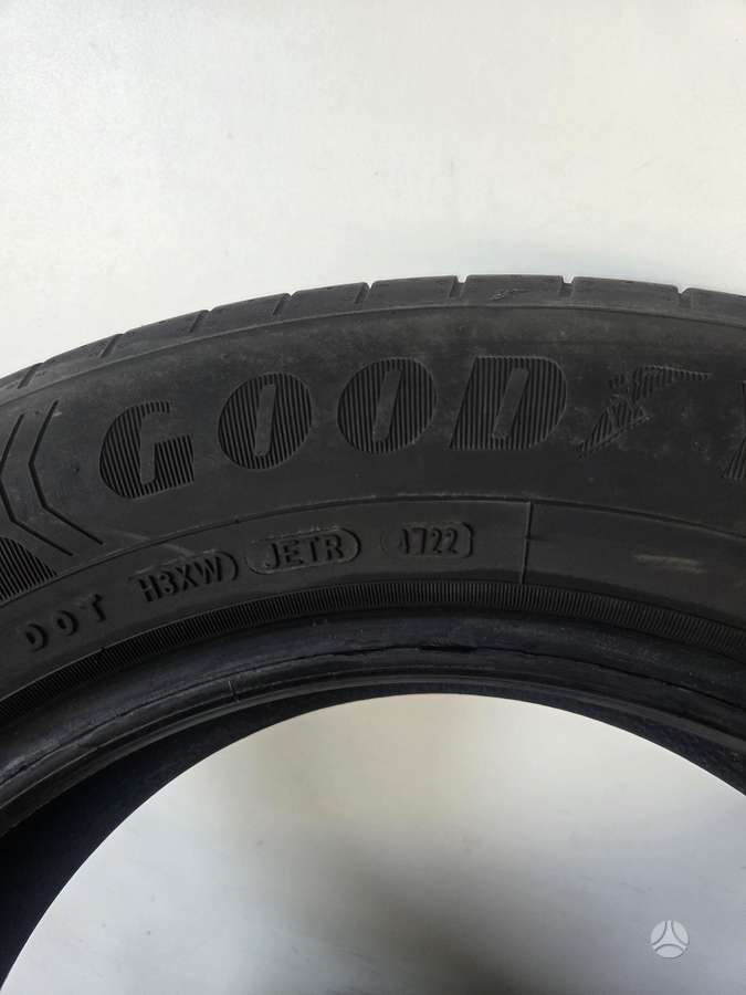 Goodyear EFFICIENT GRIP, летние 205/60 R16