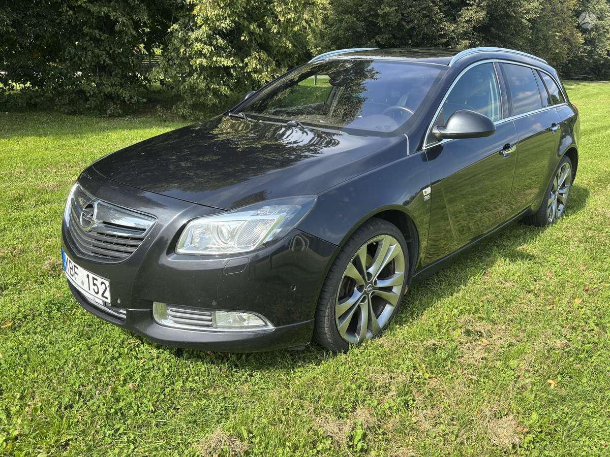 Opel Insignia, 2.0 l., wagon