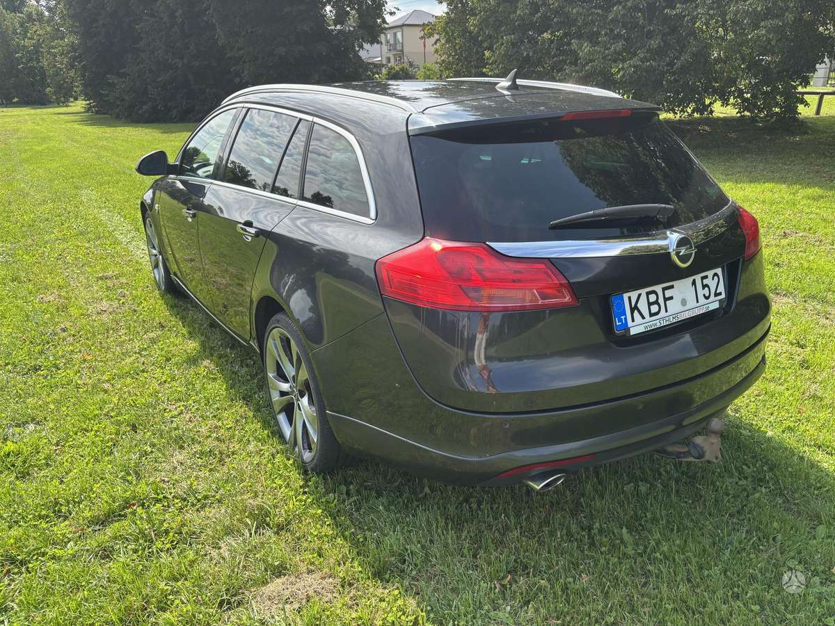 Opel Insignia, 2.0 l., Универсал