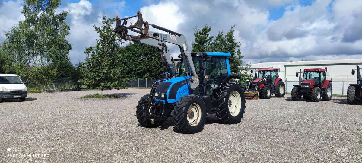 Valtra N111, тракторы