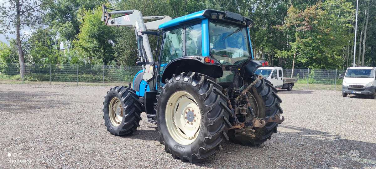 Valtra N111, тракторы