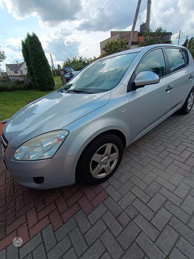 Kia Ceed, 1.4 l., Хэтчбек