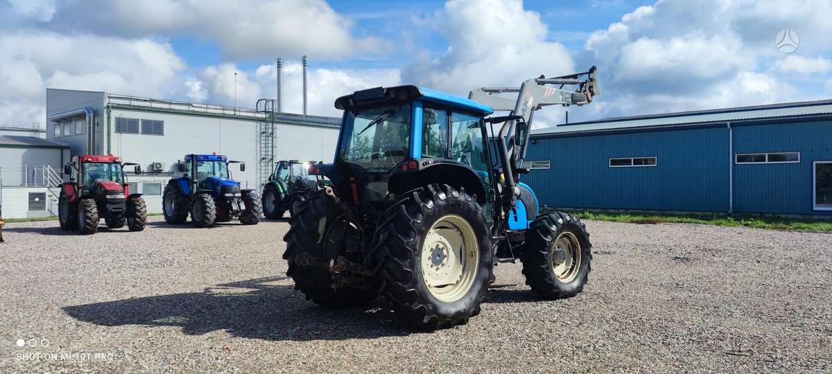 Valtra N111, тракторы