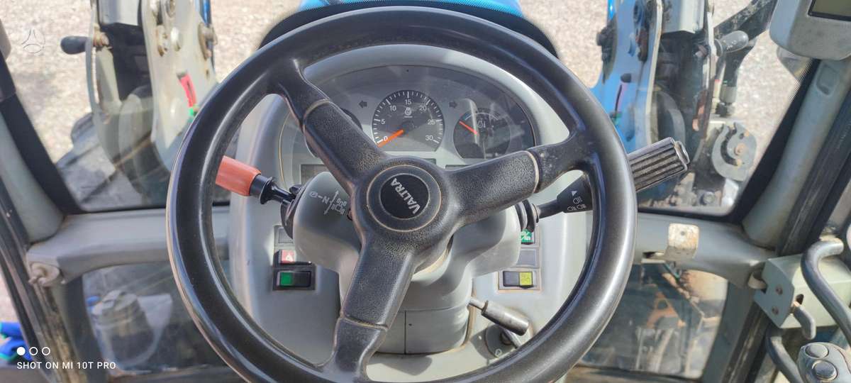 Valtra N111, тракторы