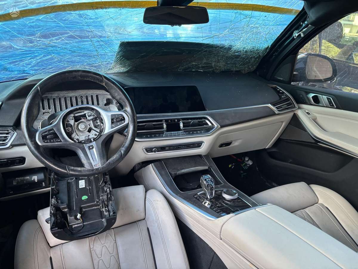 BMW X5 salono detalės