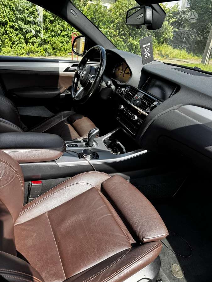 BMW X4, 3.0 l., off-road / crossover