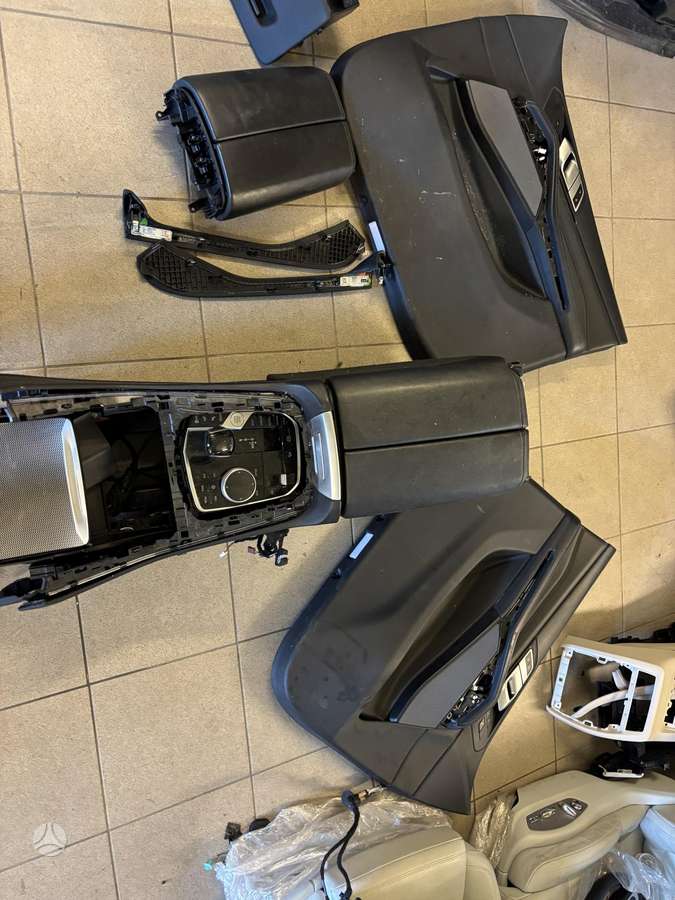 BMW X5 детали салона