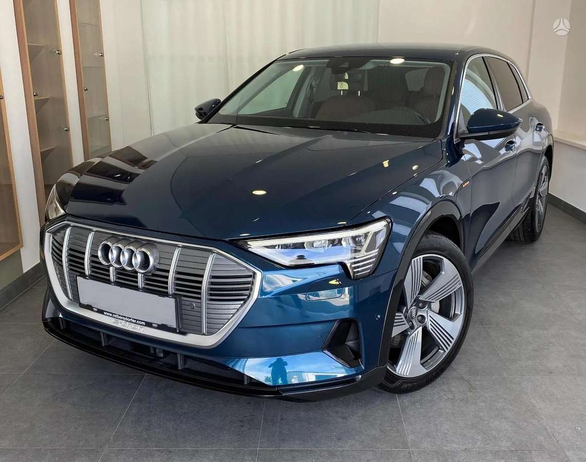 Audi e-tron, 95 кВт·ч, Внедорожник / Кроссовер
