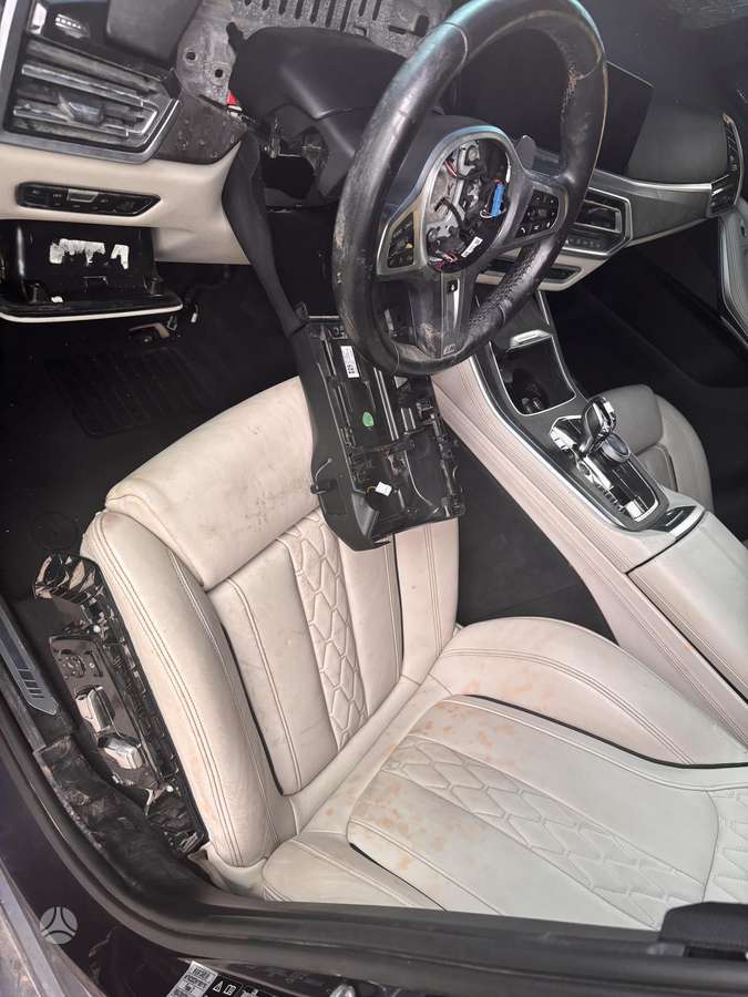 BMW X5 детали салона
