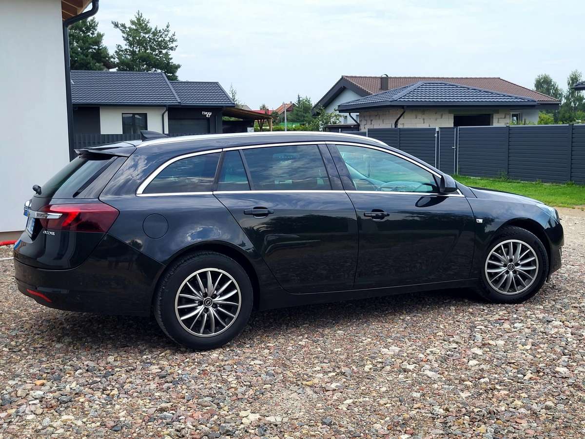 Opel Insignia, 1.6 l., Универсал
