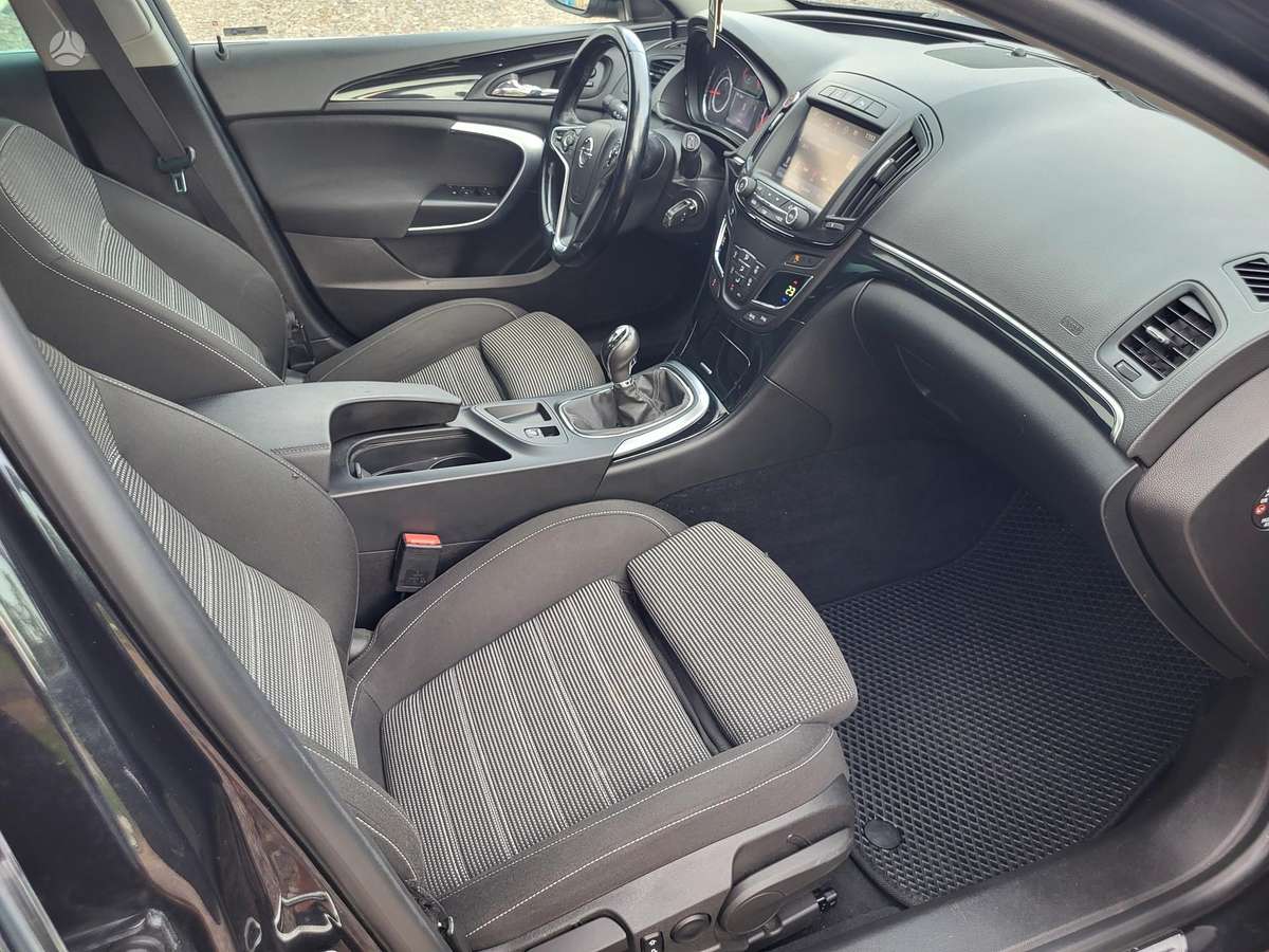 Opel Insignia, 1.6 l., Универсал