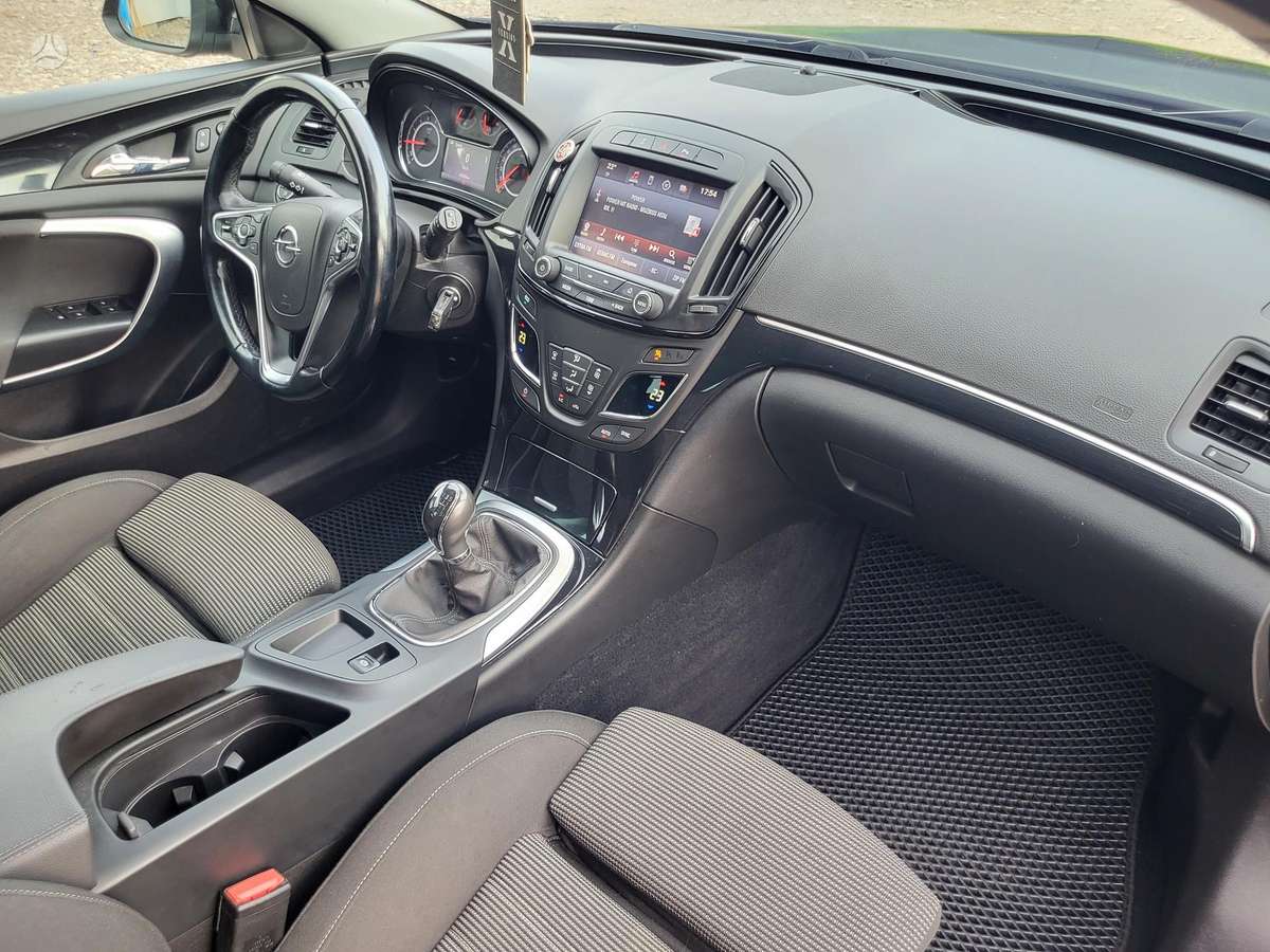 Opel Insignia, 1.6 l., Универсал