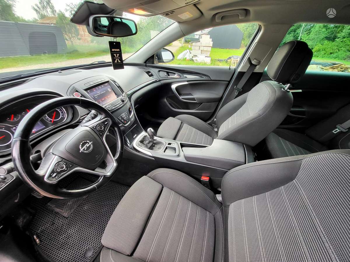 Opel Insignia, 1.6 l., Универсал