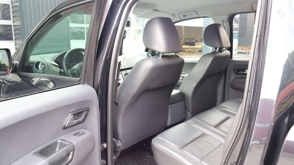Volkswagen Amarok - 7